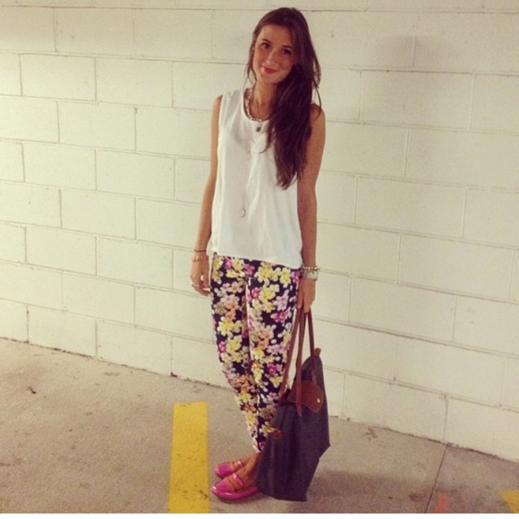 Anthropologie floral pants - Picture 5 of 5